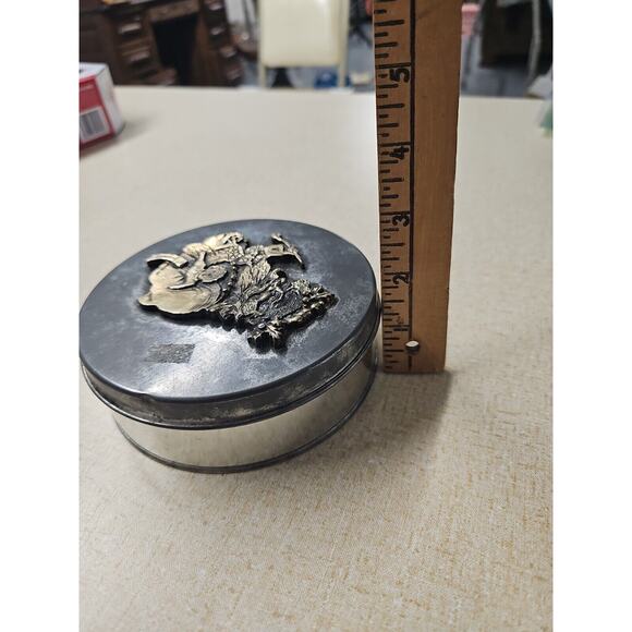 Vintage Christmas Tin Metzke Pewter Santa Clause Old Saint Nick 1972 Shabby - Picture 7 of 7